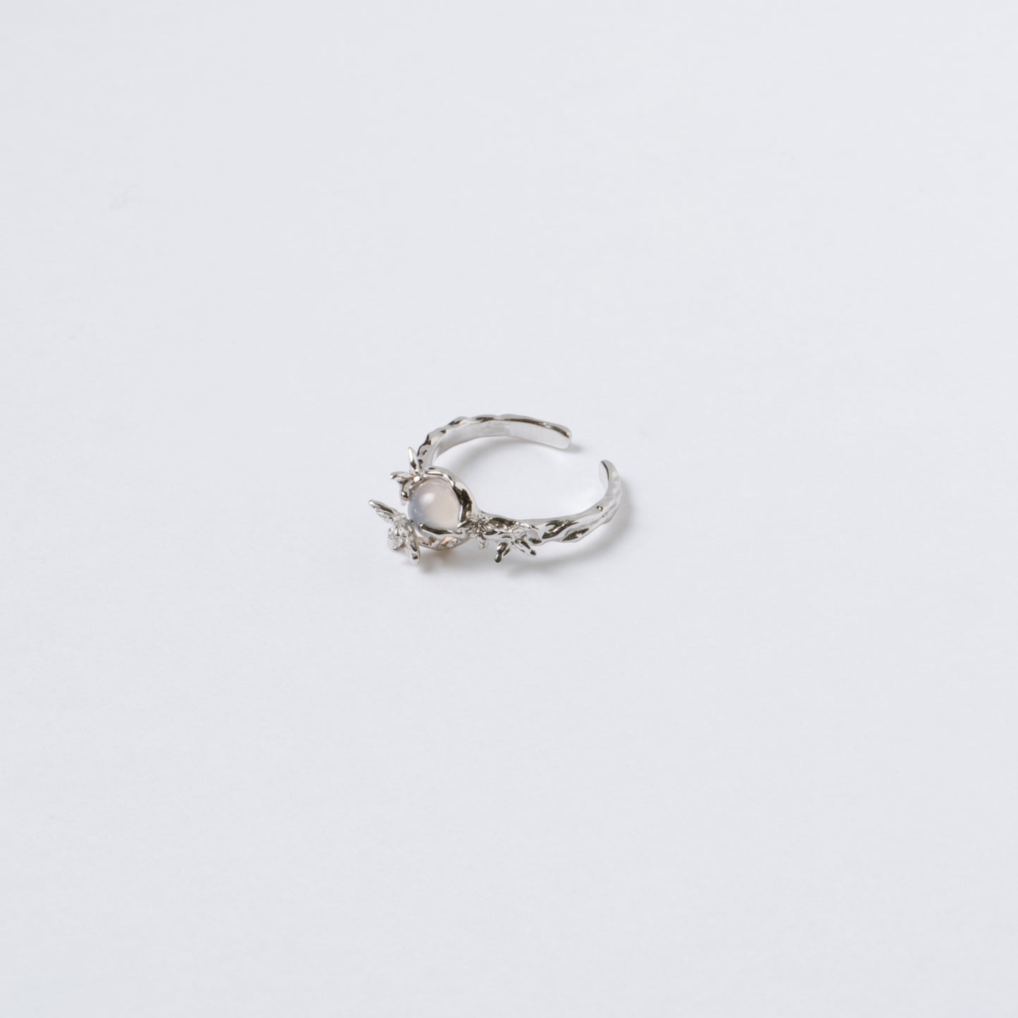 PAPILLON SUR LA BRANCHE DU SUD - Boucle d'Oreille en Argent 925 avec Jade