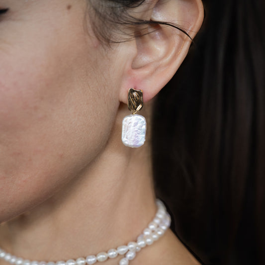 PERLE RÉFLÉCHISSANT LA SPLENDEUR DU SOLEIL - Boucles d'Oreille en Perles