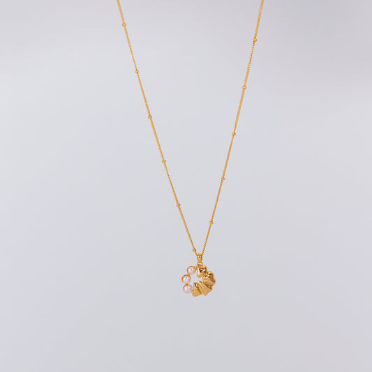 REFLET D'OR SUR MANCHE DE PERLES - Collier en Argent 925 avec Perles et plaqué Or