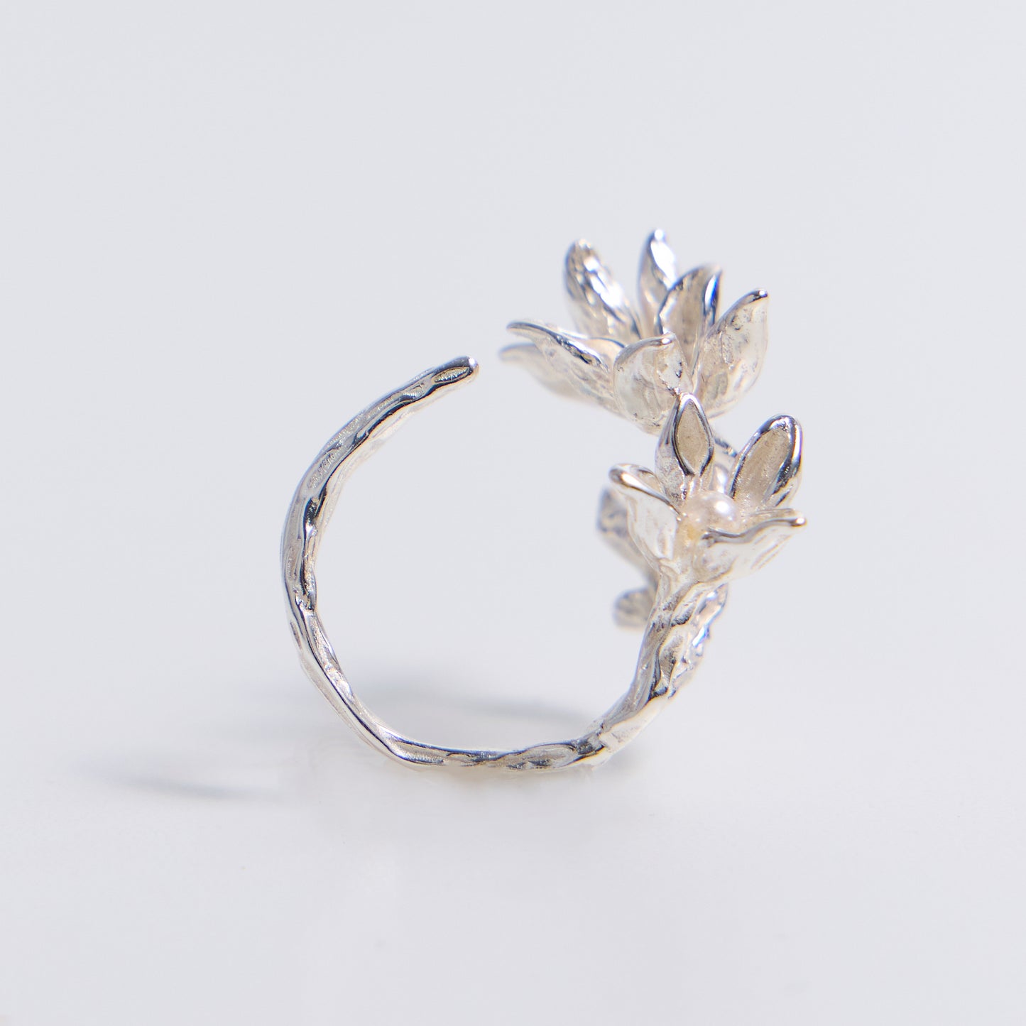 PARFUM SOLITAIRE DE L'ORCHIDÉE OUBLIÉE - Bague en Argent 925 avec Perles