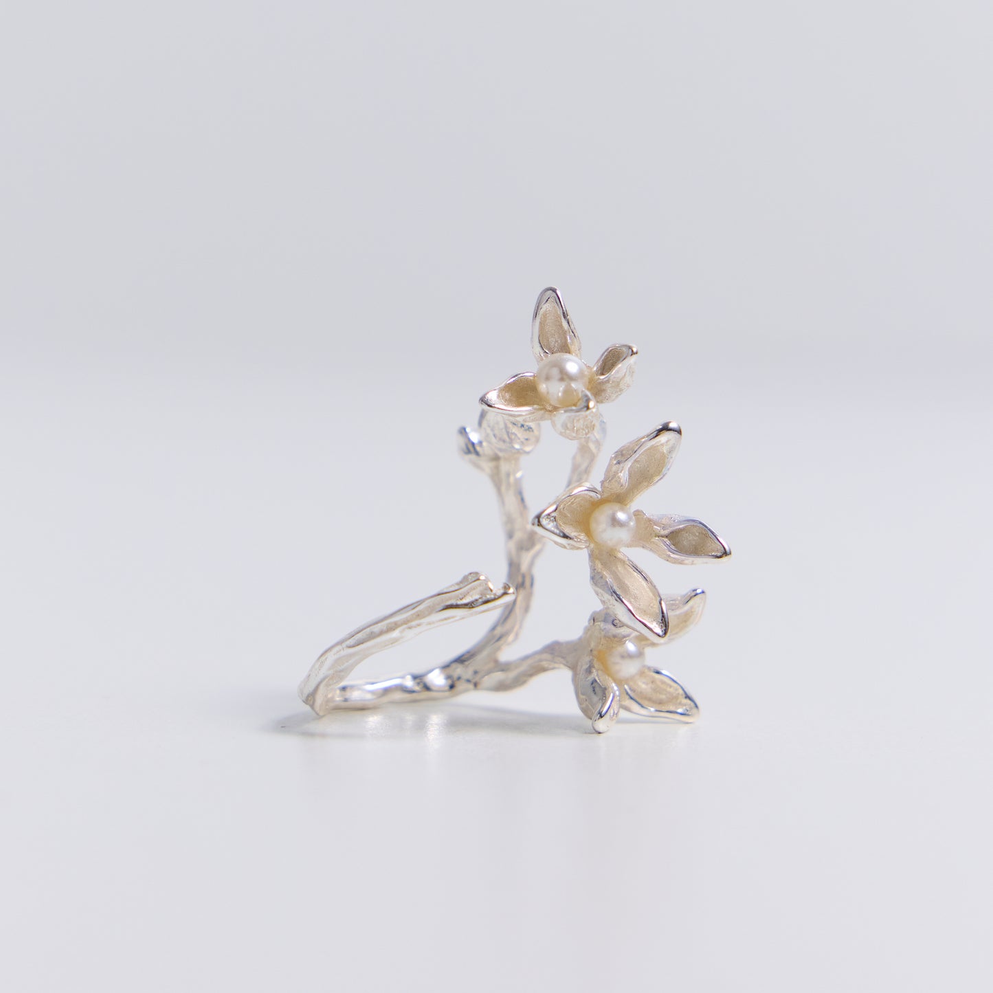 PARFUM SOLITAIRE DE L'ORCHIDÉE OUBLIÉE - Bague en Argent 925 avec Perles