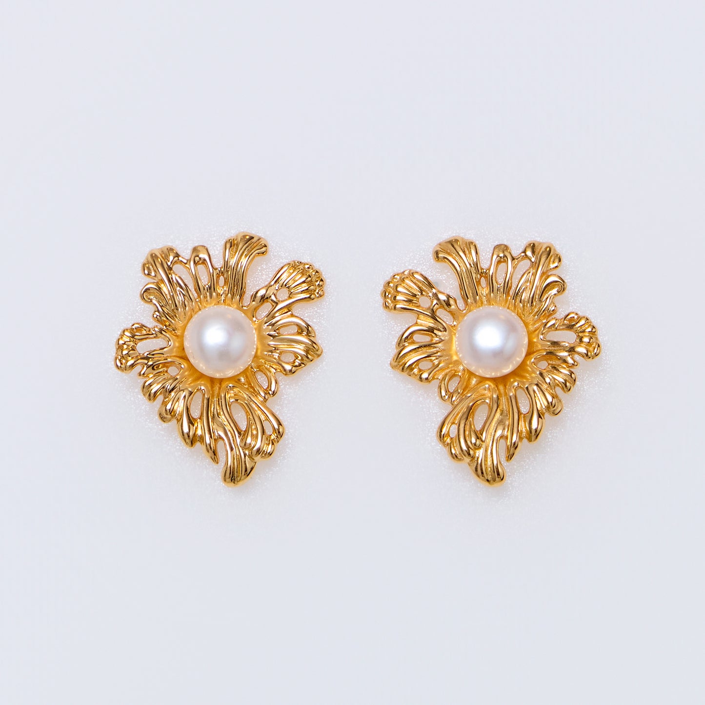 FLEURS SOUS L'AILE DU PHÉNIX - Boucles d'oreilles en Argent 925 avec Perles plaqué Or