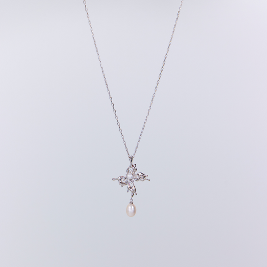 PAPILLON DE FIN DE PRINTEMPS - Collier en Argent 925 avec Perle