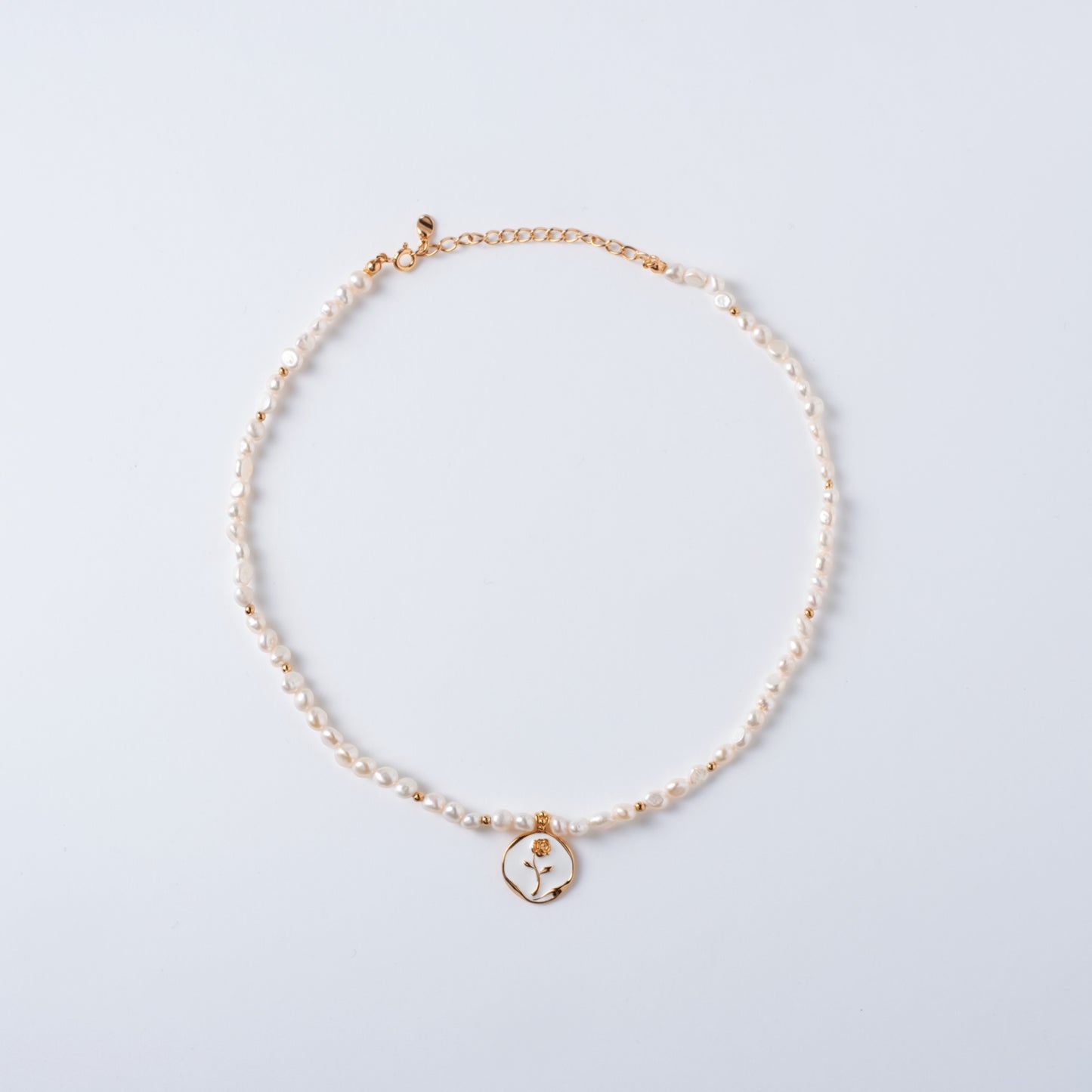 REFLET DE PERLE DANS LA ROSÉE MATINALE - Collier de Perles